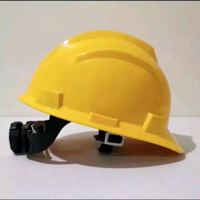 Helm Pengaman